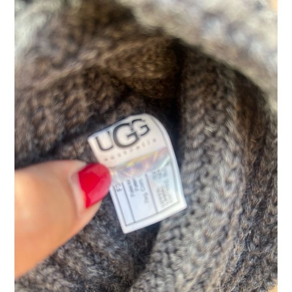 Ugg Boots knit fringe grey good condition size 9 - Picture 7 of 9